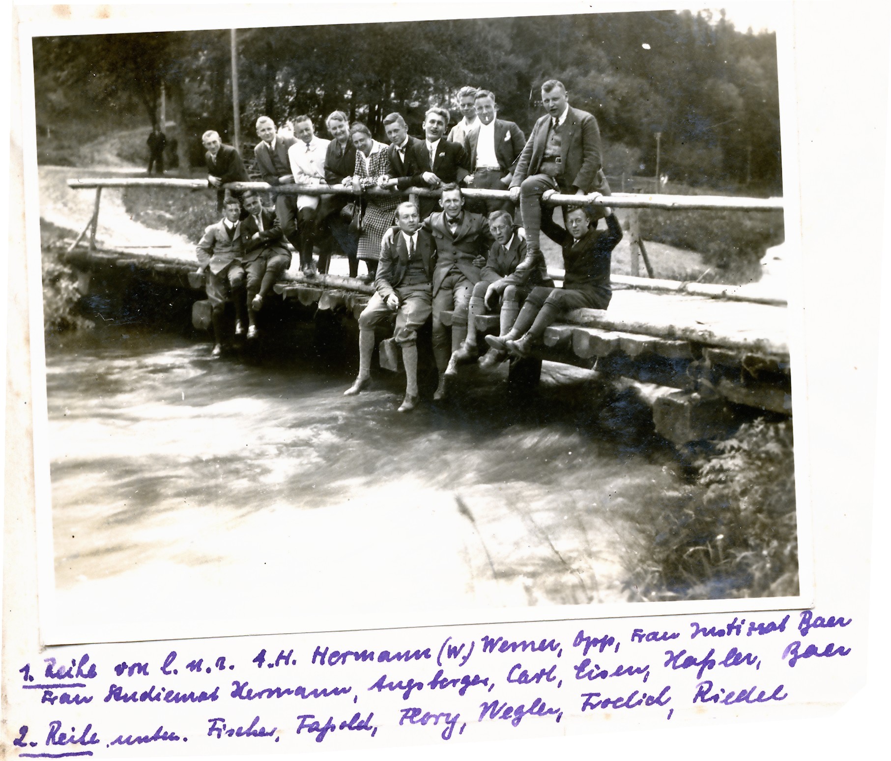 Auf der Schottersmühlbrücke, im Mai 1927 Auf der Schottersmühlbrücke, im Mai 1927
